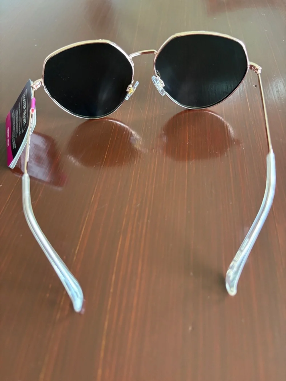 Foster Grant 100% UVA-UVB protect,gold round geometric frame, black lens